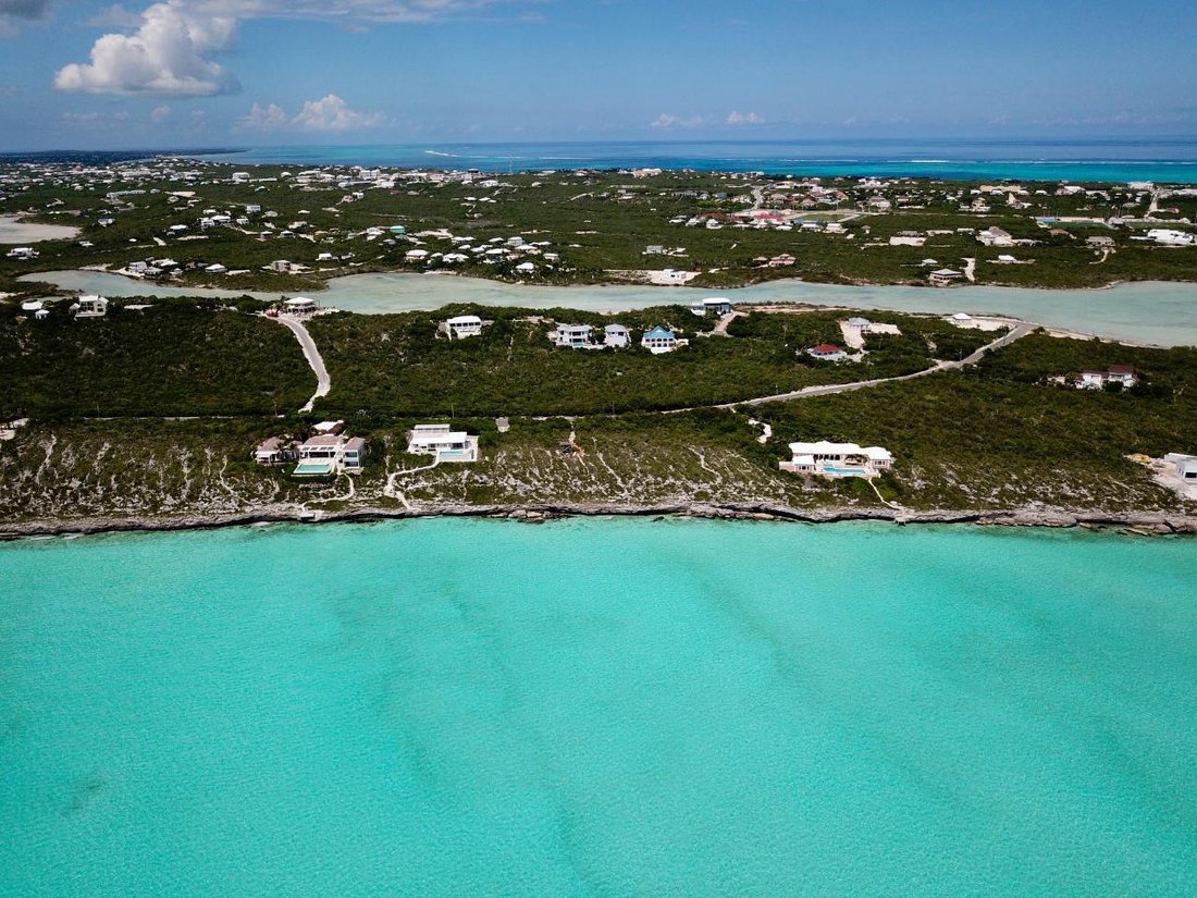 Land in Venetian Road Settlement, Caicos Islands, Turks and Caicos Islands 4 - 17152673