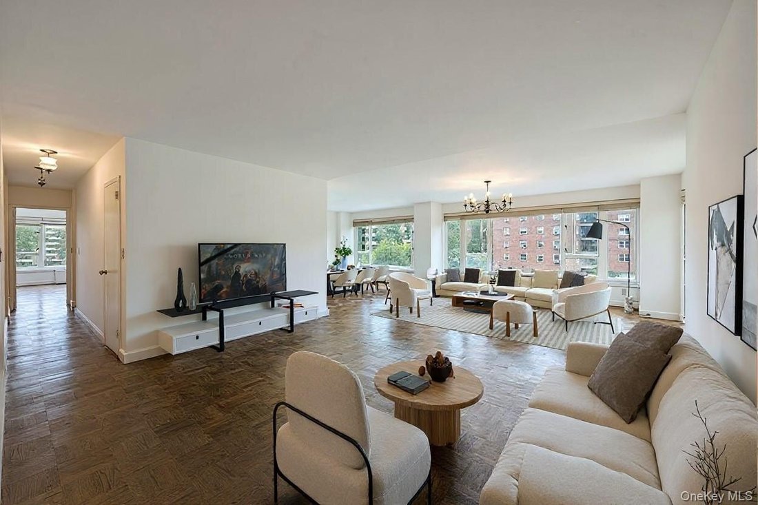 House in New York, New York, United States 2 - 17152260