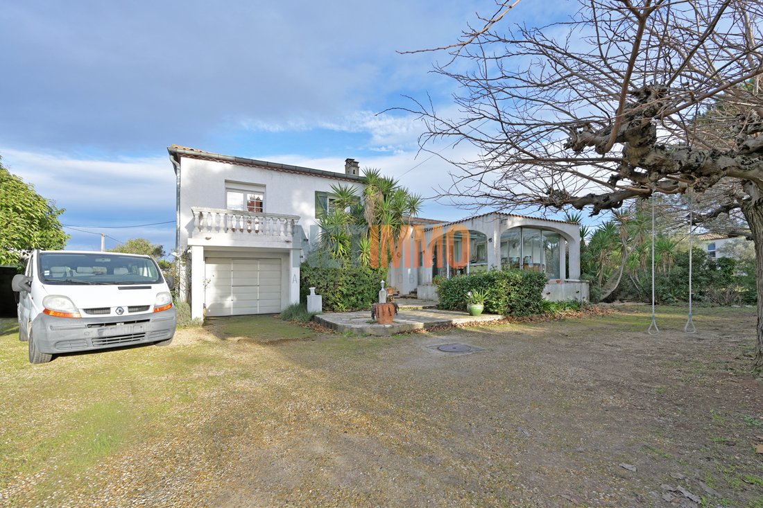 Villa in Aimargues, Occitania, France 4 - 17152149