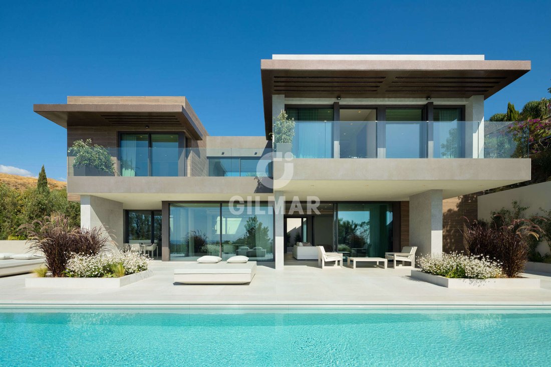 Villa in Benahavis, Andalusia, Spain 1 - 17152476