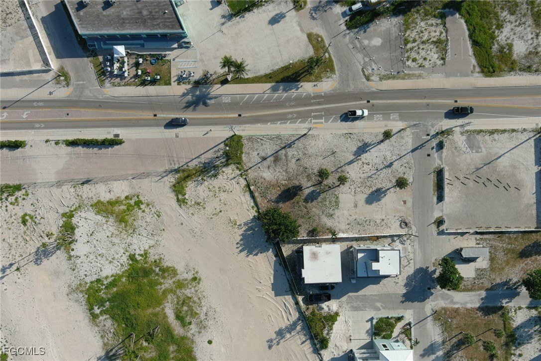 Land in Fort Myers Beach, Florida, United States 2 - 17152303