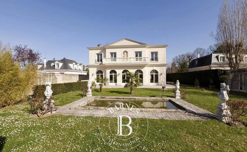 House in Le Vésinet, Ile-de-France, France 1