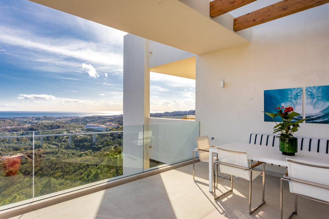 Apartment in Benahavis, Andalusia, Spain 4 - 17152351