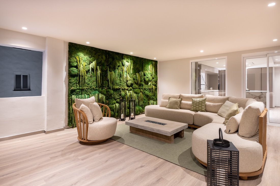 Apartment in Puerto Banus, Marbella, Spain 3 - 17152518
