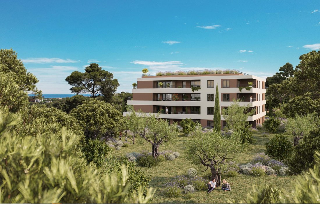 Penthouse in Vieille Ville, Antibes, France 3 - 17153606