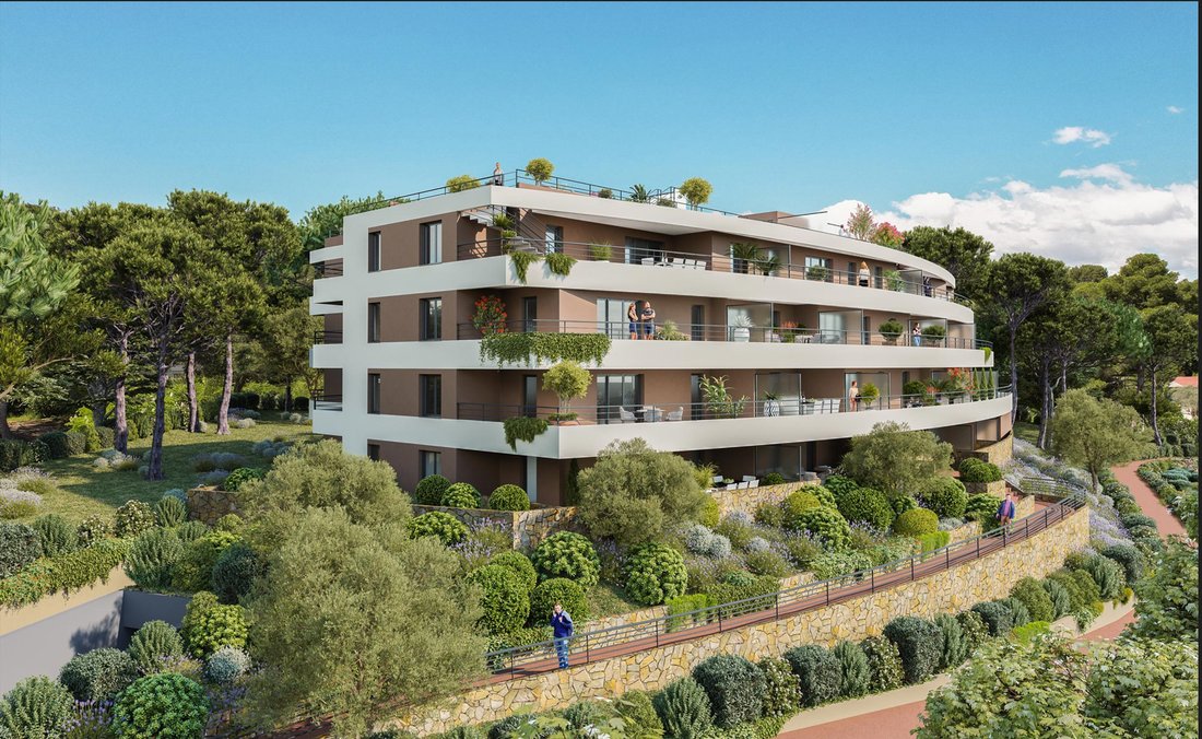 Penthouse in Vieille Ville, Antibes, France 2 - 17153606