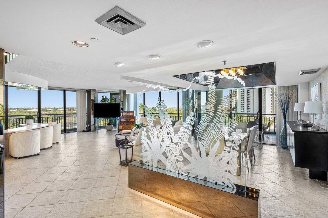 Condo in West Palm Beach, Florida, United States 2 - 17153489