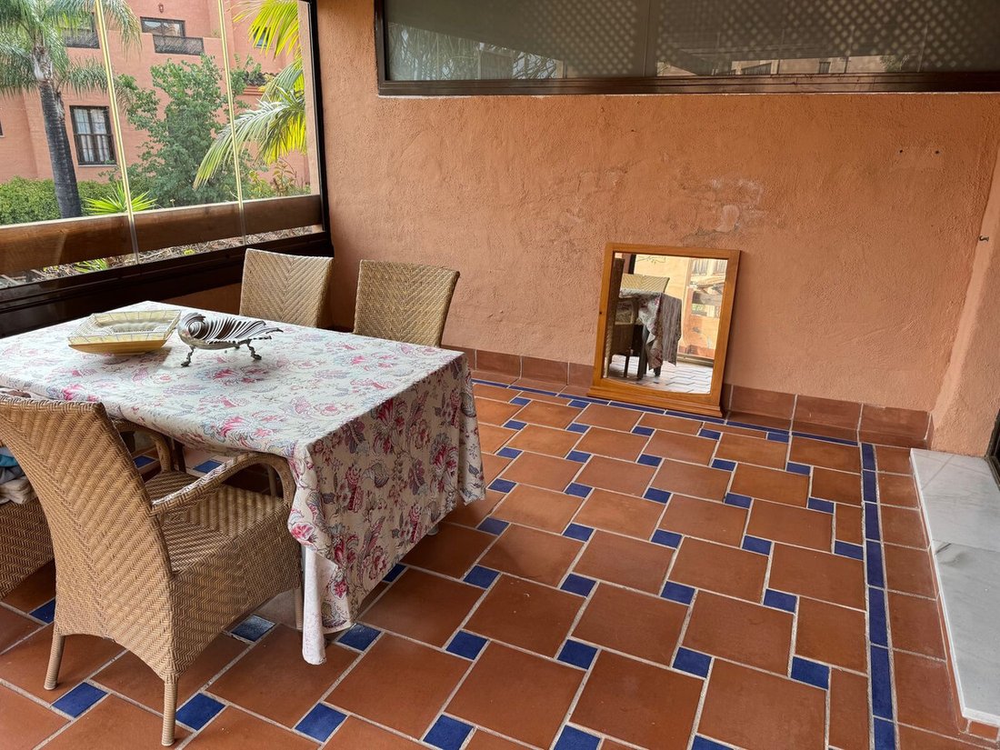Apartment in Atalaya-Isdabe, Estepona, Andalusia 3 - 16976810