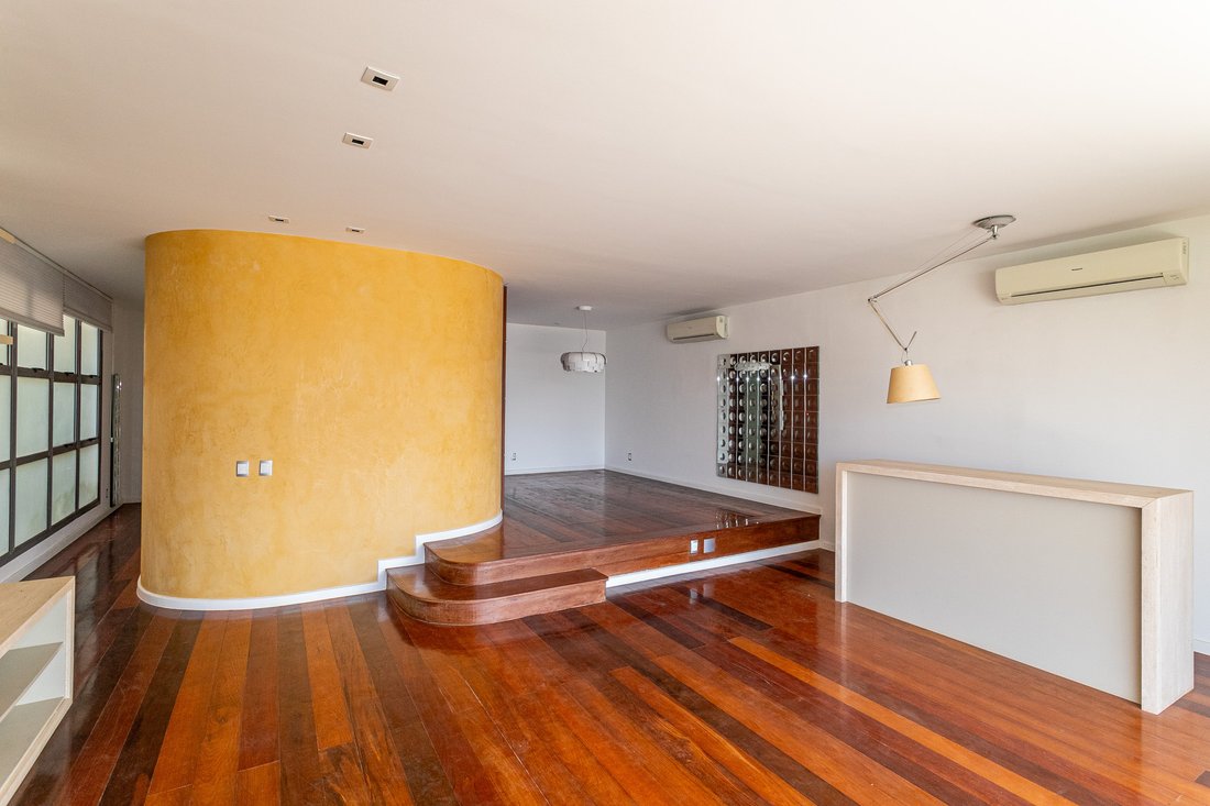 House in Rio de Janeiro, State of Rio de Janeiro, Brazil 2 - 17153741