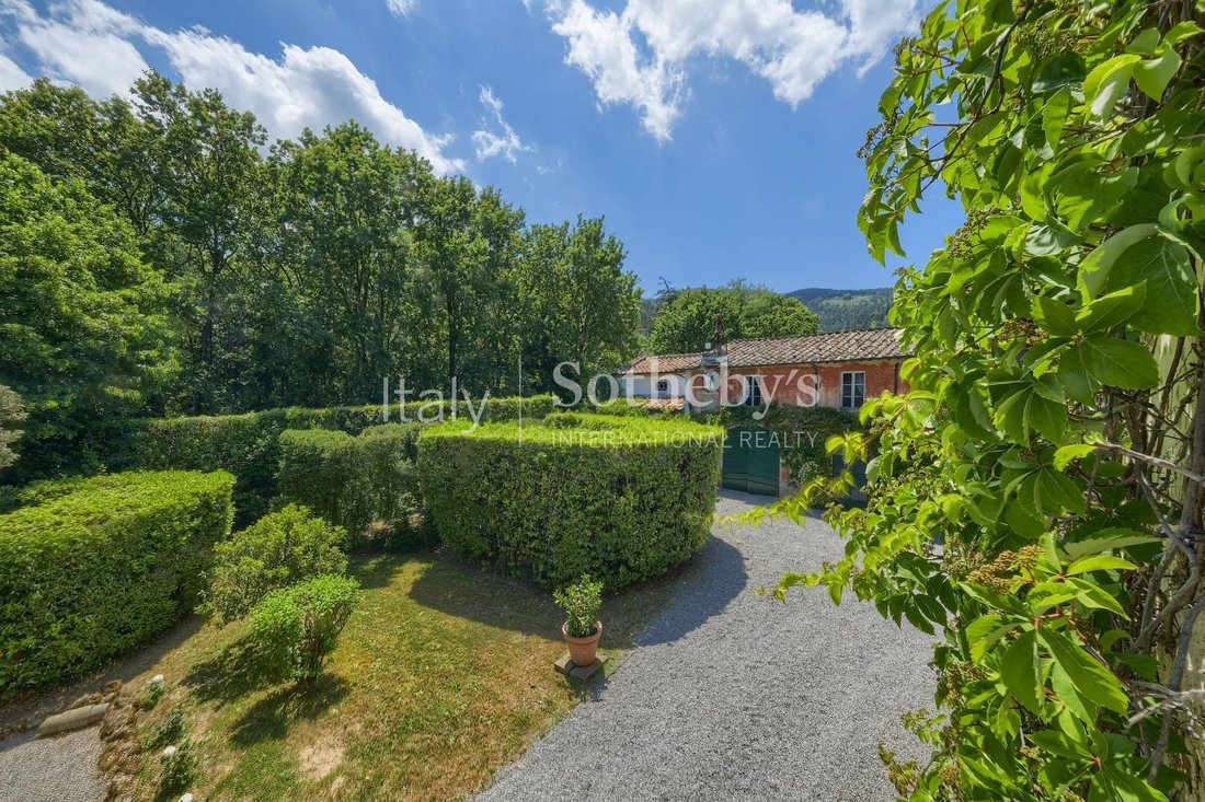 House in Compitese, Capannori, Tuscany 2 - 17153709