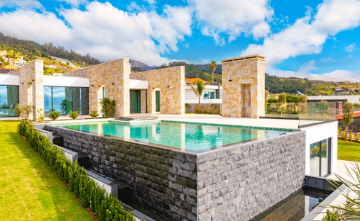 House in Ponta do Sol, Madeira, Portugal 1