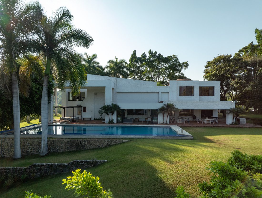 House in Lomas de Cocoyoc, Morelos, Mexico 1 - 17155532
