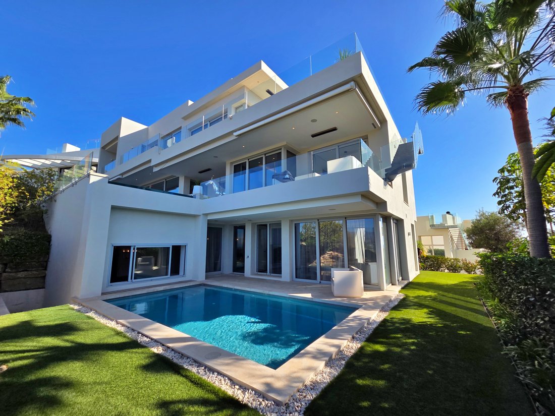Villa in Nueva Andalucia, Marbella, Spain 3 - 17154288