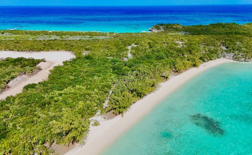 Terreno a George Town, Exuma, Bahamas 1