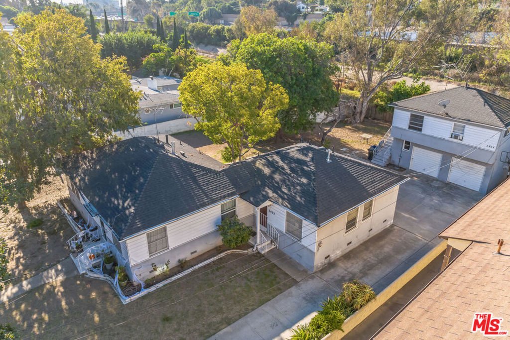 Los Angeles, California, United States 3 - 17170190