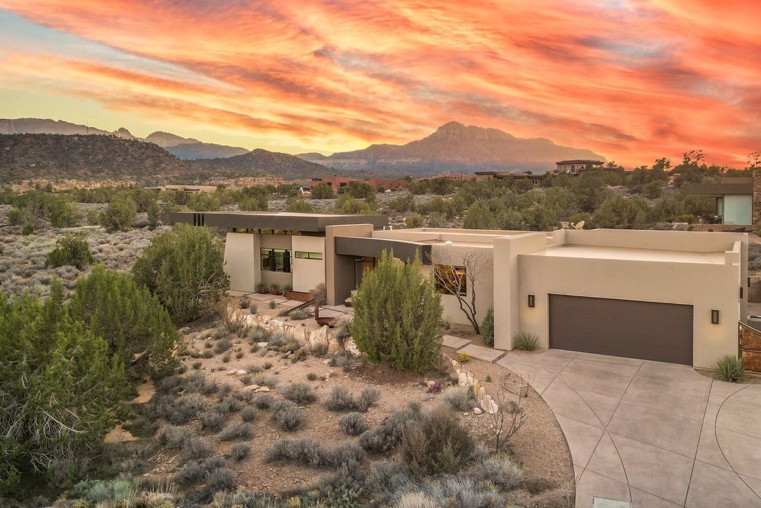 House in Hurricane, Utah, United States 3 - 17160332