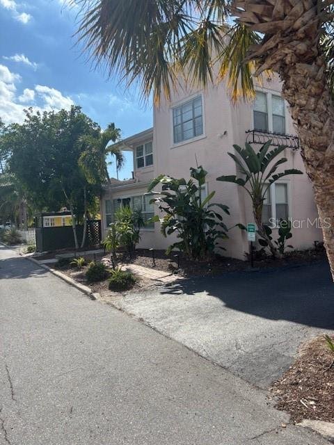 Clearwater, Florida, United States 3 - 17181925