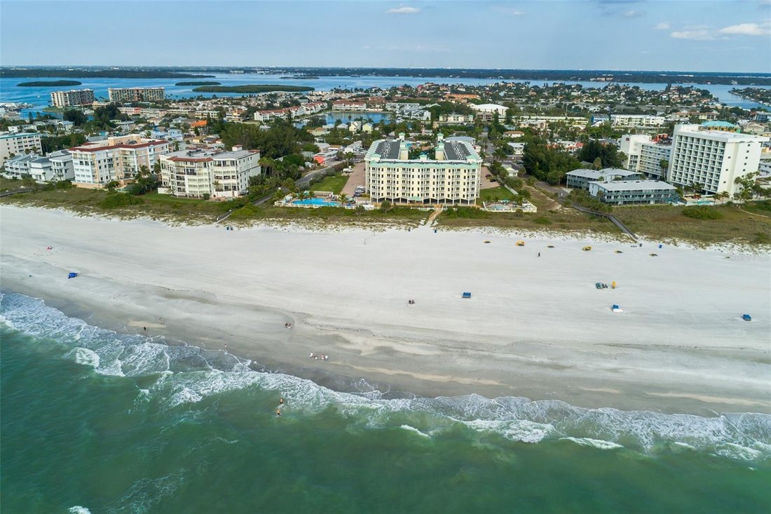 Condo in Treasure Island, Florida, United States 1 - 17180839