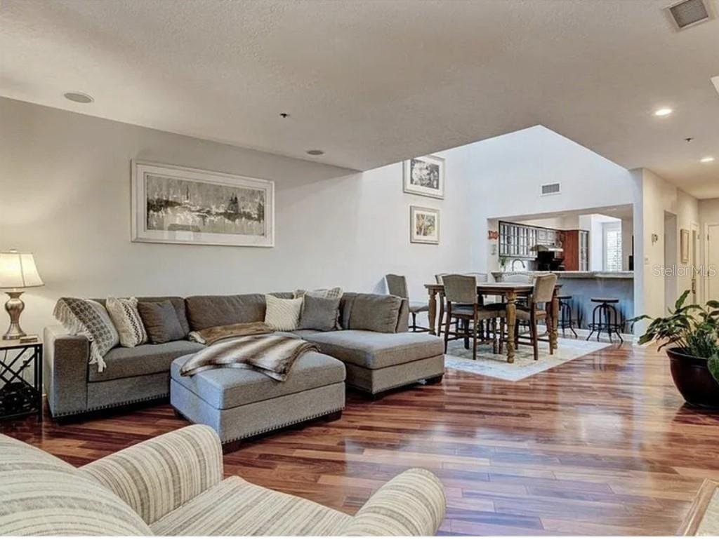 Townhouse in Longboat Key, Florida, United States 3 - 17179285