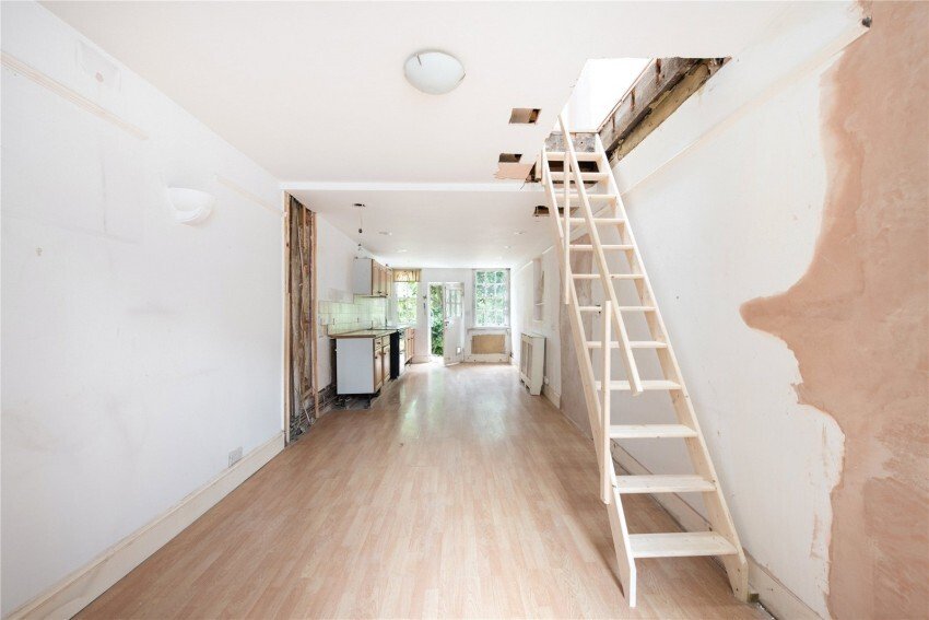 House in Dagenham East, England 4 - 17160491