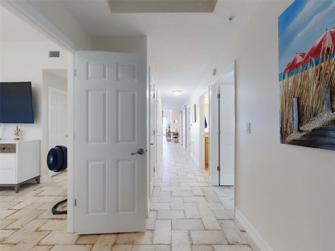 Condo in New Smyrna Beach, Florida, United States 4 - 17187001
