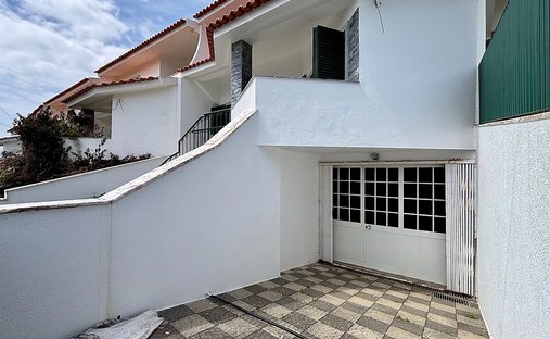 House in Carvoeira, Lisbon, Portugal 1
