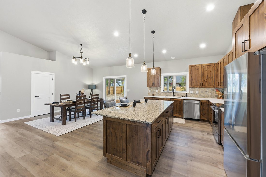 House in La Pine, Oregon, United States 4 - 17164139