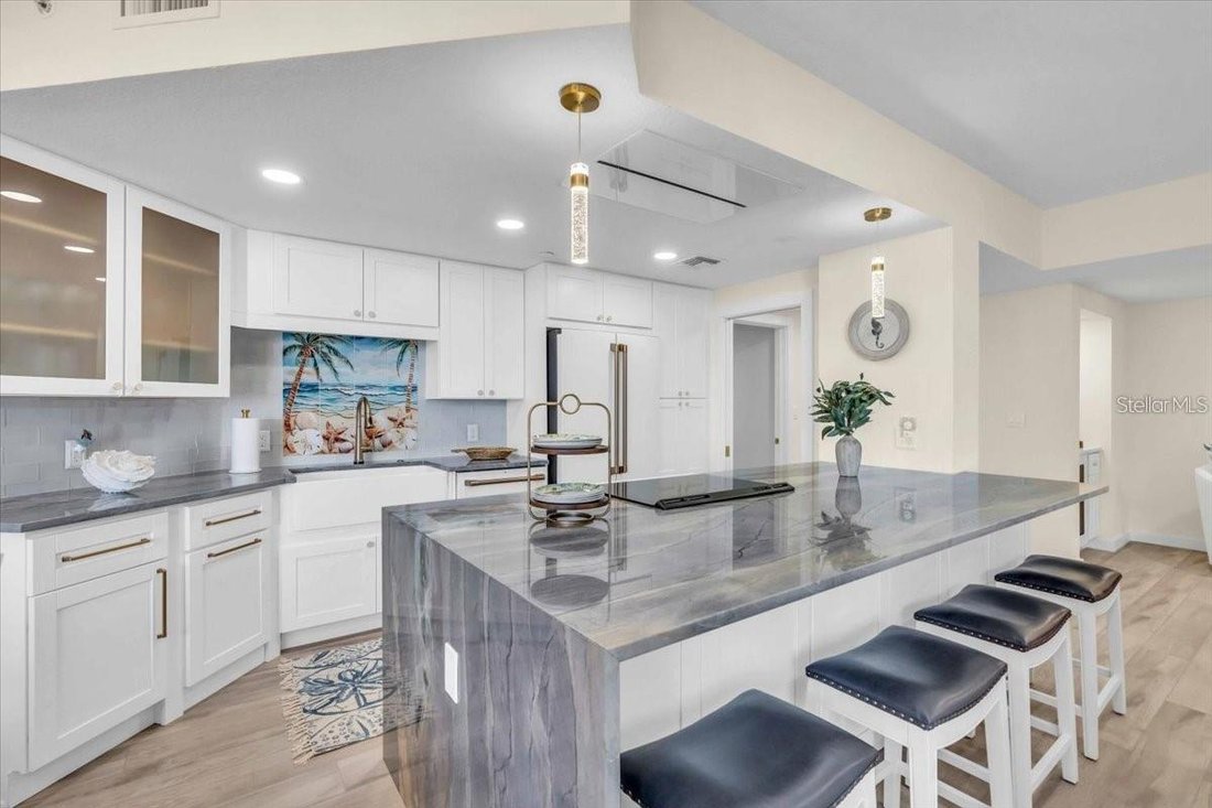 Condo in Longboat Key, Florida, United States 5 - 17179083