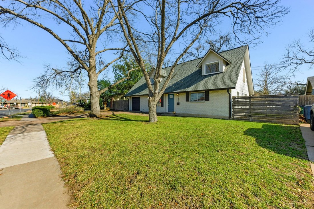House in Austin, Texas, United States 4 - 17188677