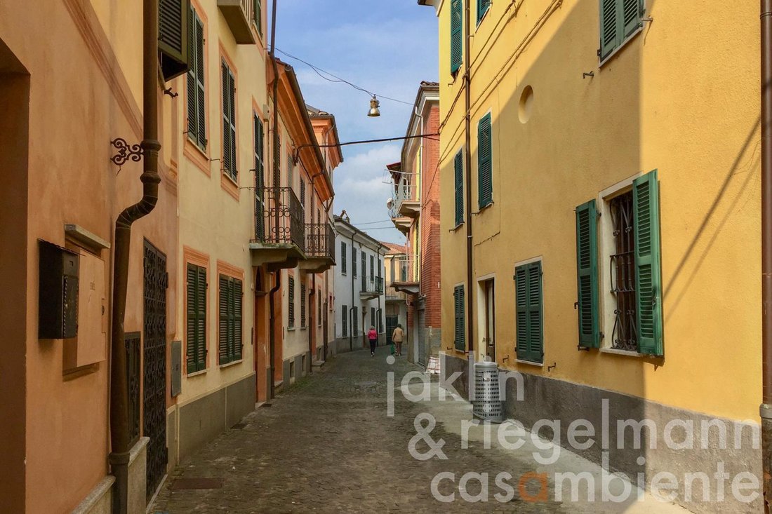 House in Center, Asti, Piedmont 2 - 17154927