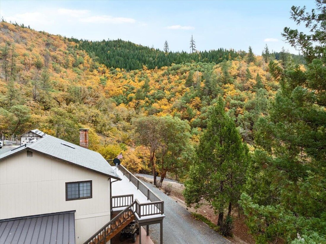 House in Gold Hill, Oregon, United States 5 - 17165148