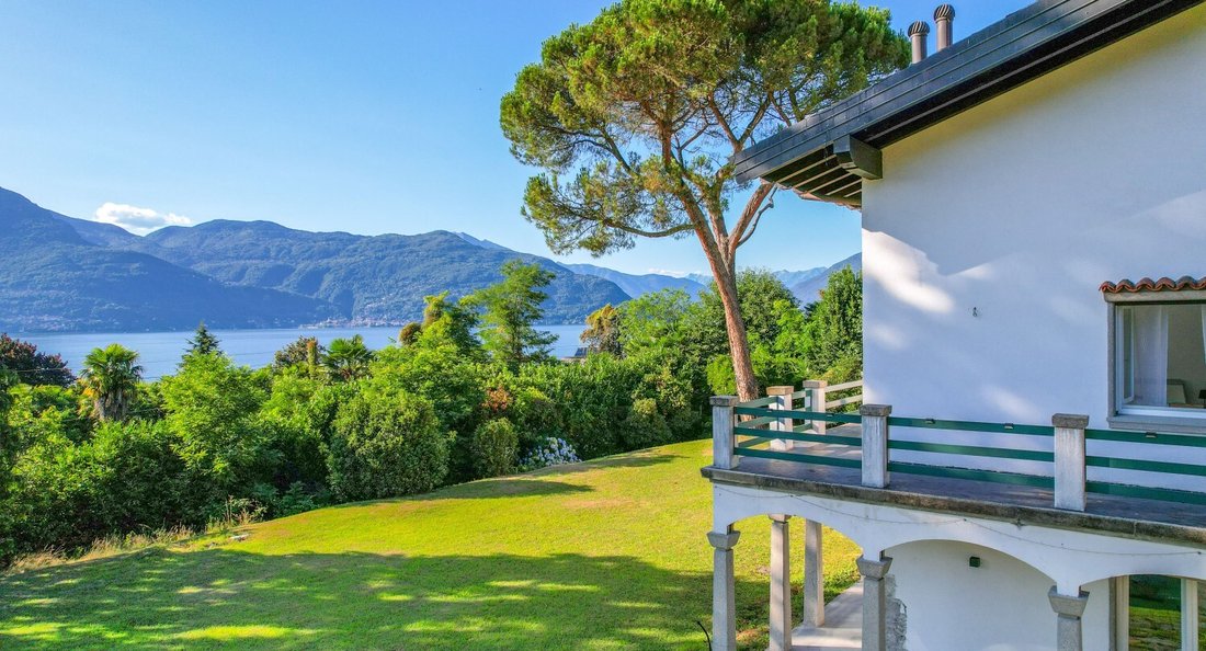House in Bedero, Lombardy, Italy 3 - 17160813