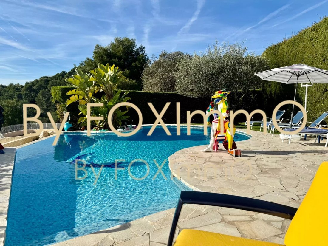 House in Saint-Laurent-du-Var, Provence-Alpes-Côte d'Azur, France 5 - 13822802