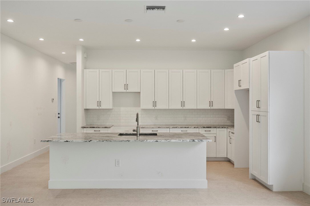 House in Naples, Florida, United States 4 - 17172712
