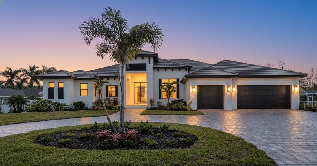 House in Sarasota, Florida, United States 3 - 17179923