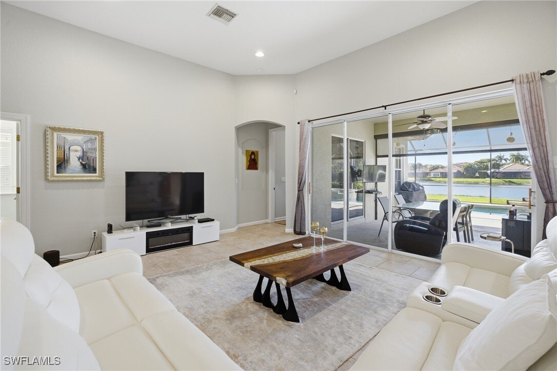 House in Estero, Florida, United States 4 - 17173794