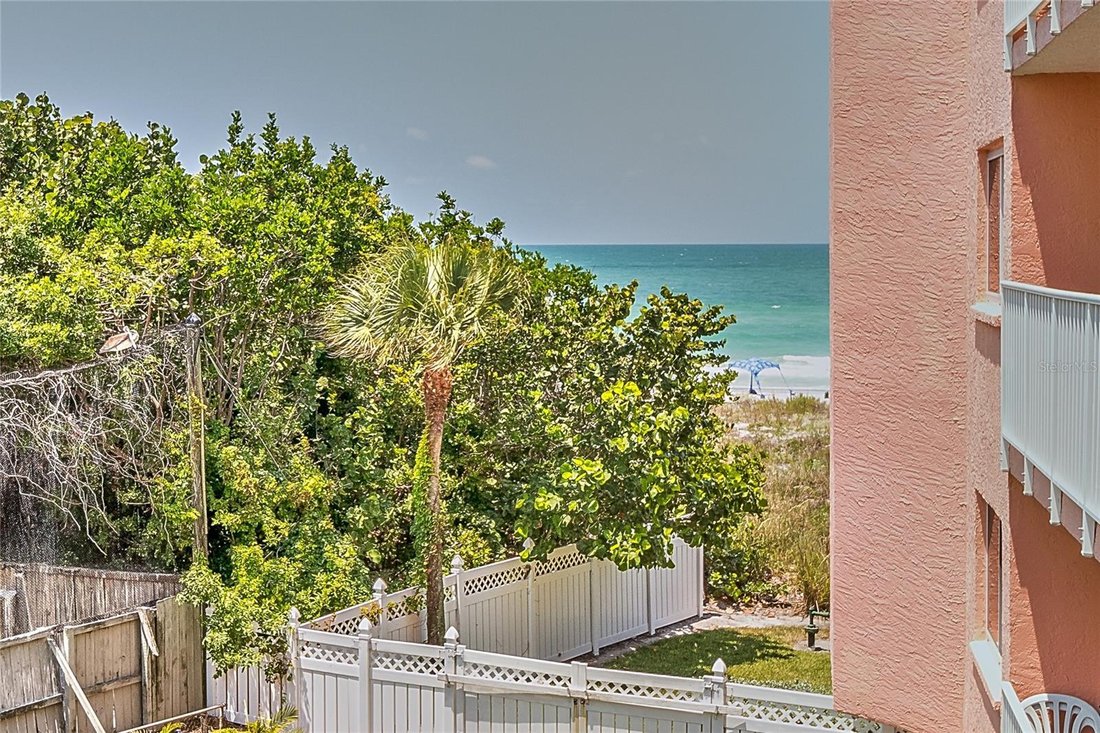 Condo in Indian Shores, Florida, United States 1 - 17185387