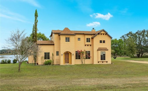 House in Howey-in-the-Hills, Florida, United States 1