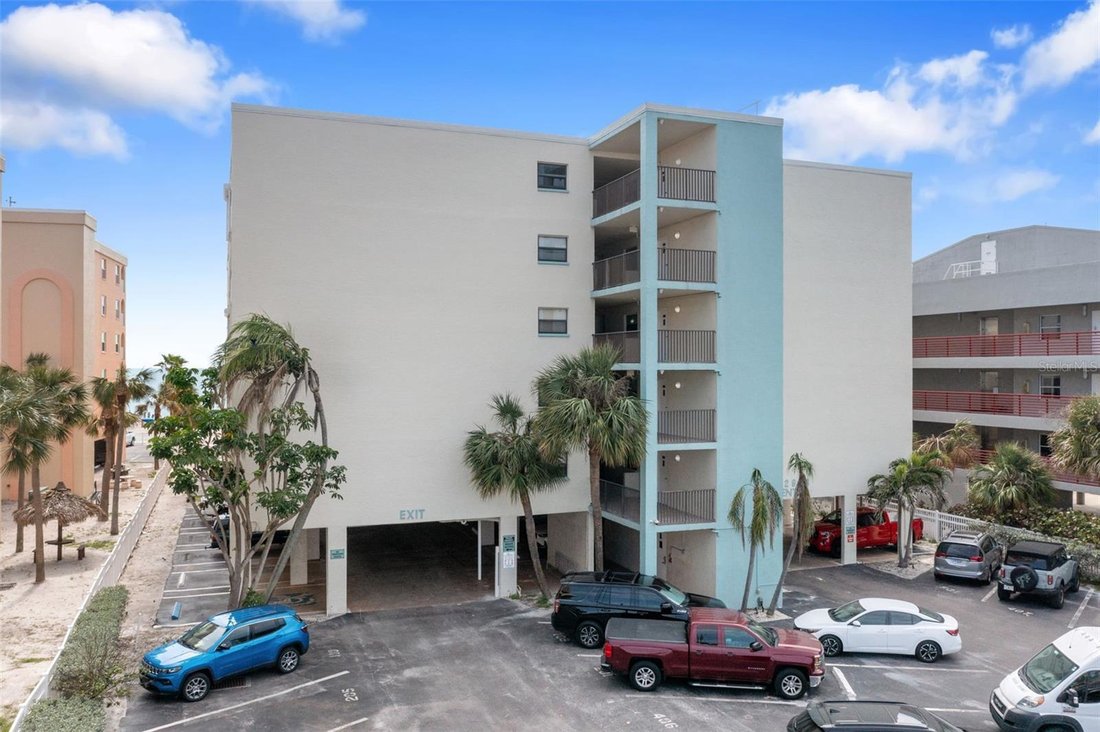 Condo in Madeira Beach, Florida, United States 2 - 17183439