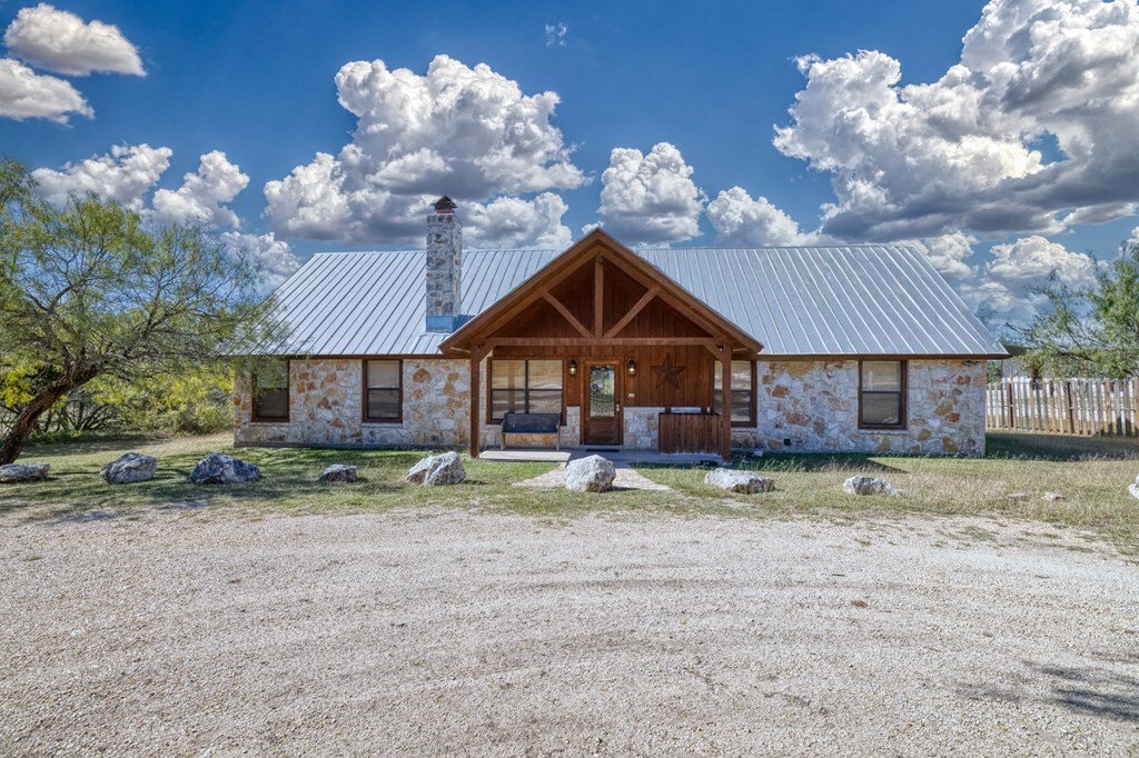House in Concan, Texas, United States 5 - 17173763