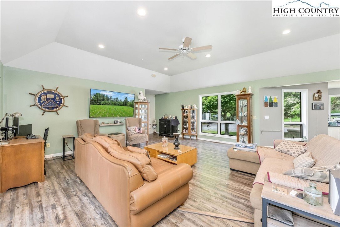 House in Jefferson, North Carolina, United States 4 - 17174012