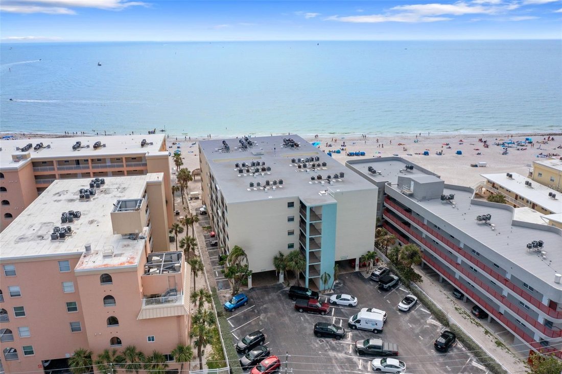 Condo in Madeira Beach, Florida, United States 3 - 17183439