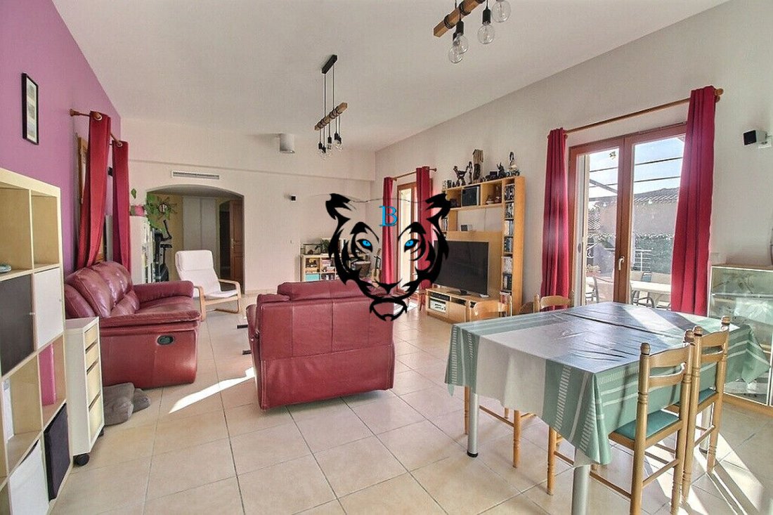 House in Ecarts, Roquebrune-sur-Argens, France 3 - 17155061