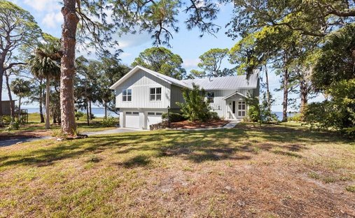 House in Cedar Key, Florida, United States 1