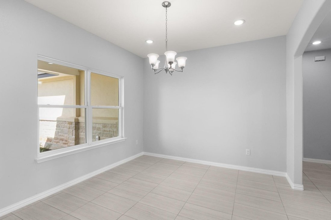 House in Elgin, Texas, United States 5 - 17190384