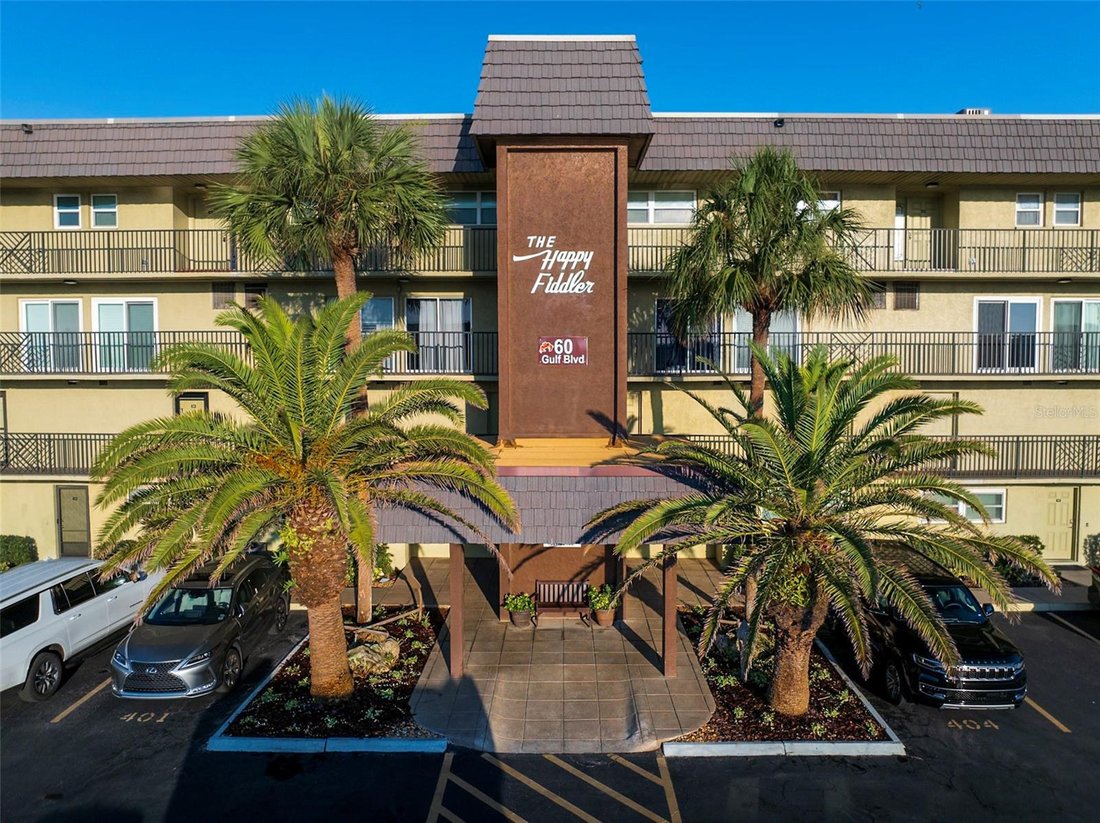 Townhouse in Indian Shores, Florida, United States 1 - 17183093