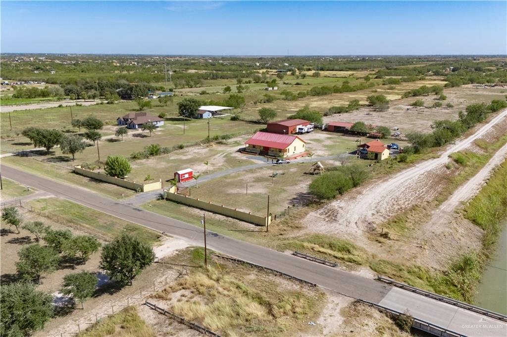 House in Elsa, Texas, United States 3 - 17166978