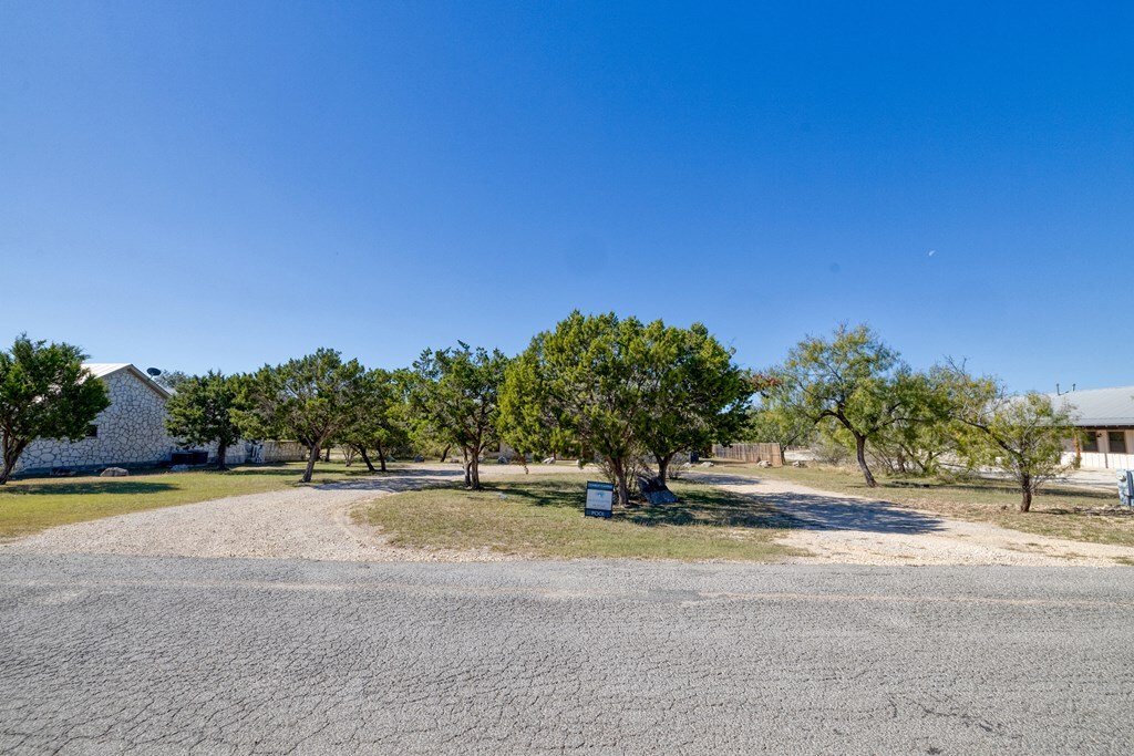 House in Concan, Texas, United States 2 - 17173763