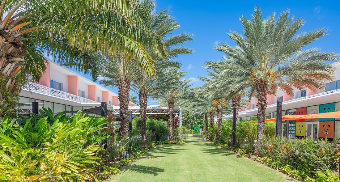 Apartment in West Bay, West Bay, Cayman Islands 2 - 17171926