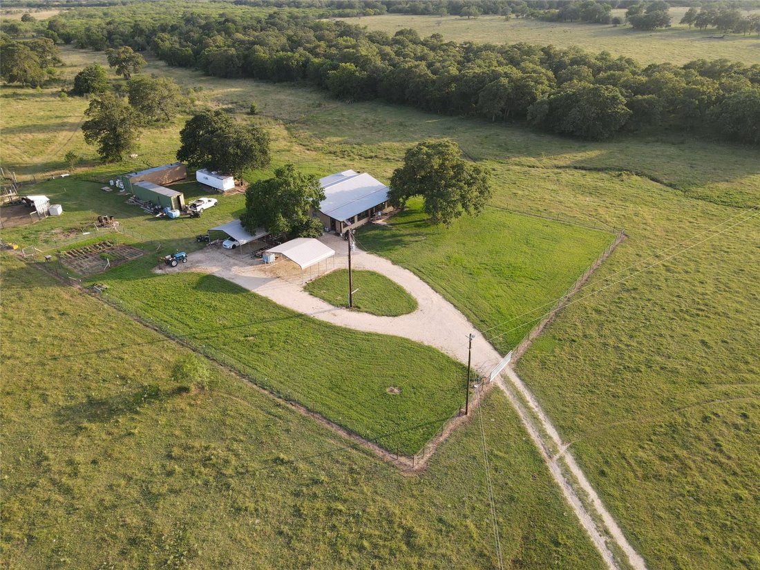House in Harwood, Texas, United States 2 - 17188102